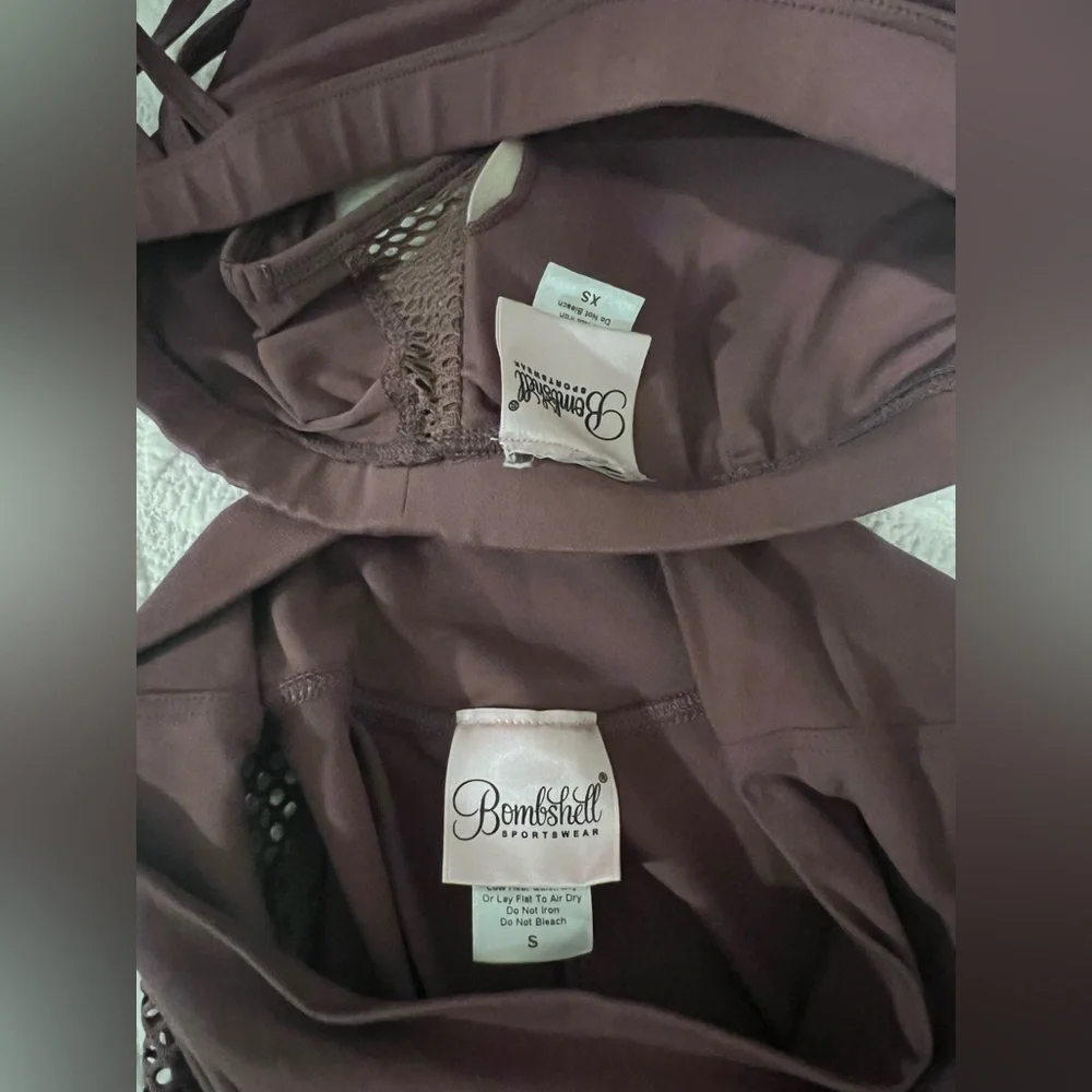 Bombshell Sportswear Mauve Mohawk Leggings and Sports Bra Set - Picture 4 of 4
